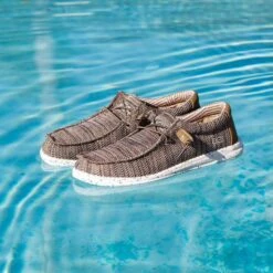 Hey Dude Men's Wally Sox Brown Shoes 110351500 -Western Cowboy Equipment 57 b174dc89 b030 4e59 bd60 675e3dfe7fe4