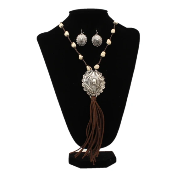 M&F® Silver Strike Flora Concho White Stone Jewelry Set D450020902 3 M&F® Silver Strike Flora Concho White Stone Jewelry Set D450020902
