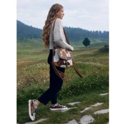 Myra Bag Ladies Blaze Handtooled Hairon Bag S-6220 11 Myra Bag Ladies Blaze Handtooled Hairon Bag S-6220 -Western Cowboy Equipment s 6220 7